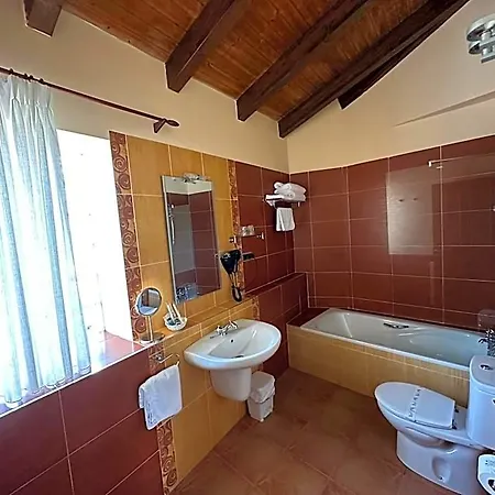 Monasterio De Ara-mada Hotel 3*