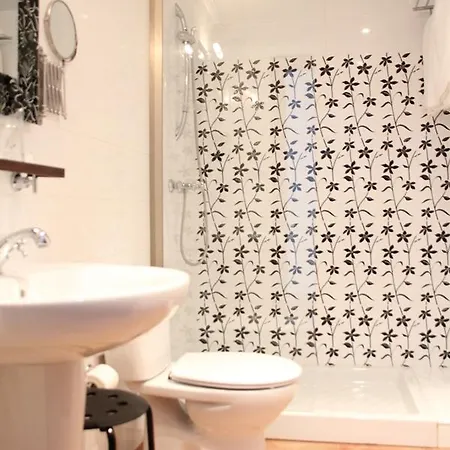 Monasterio De Ara-mada Santa Colomba de las Arrimadas